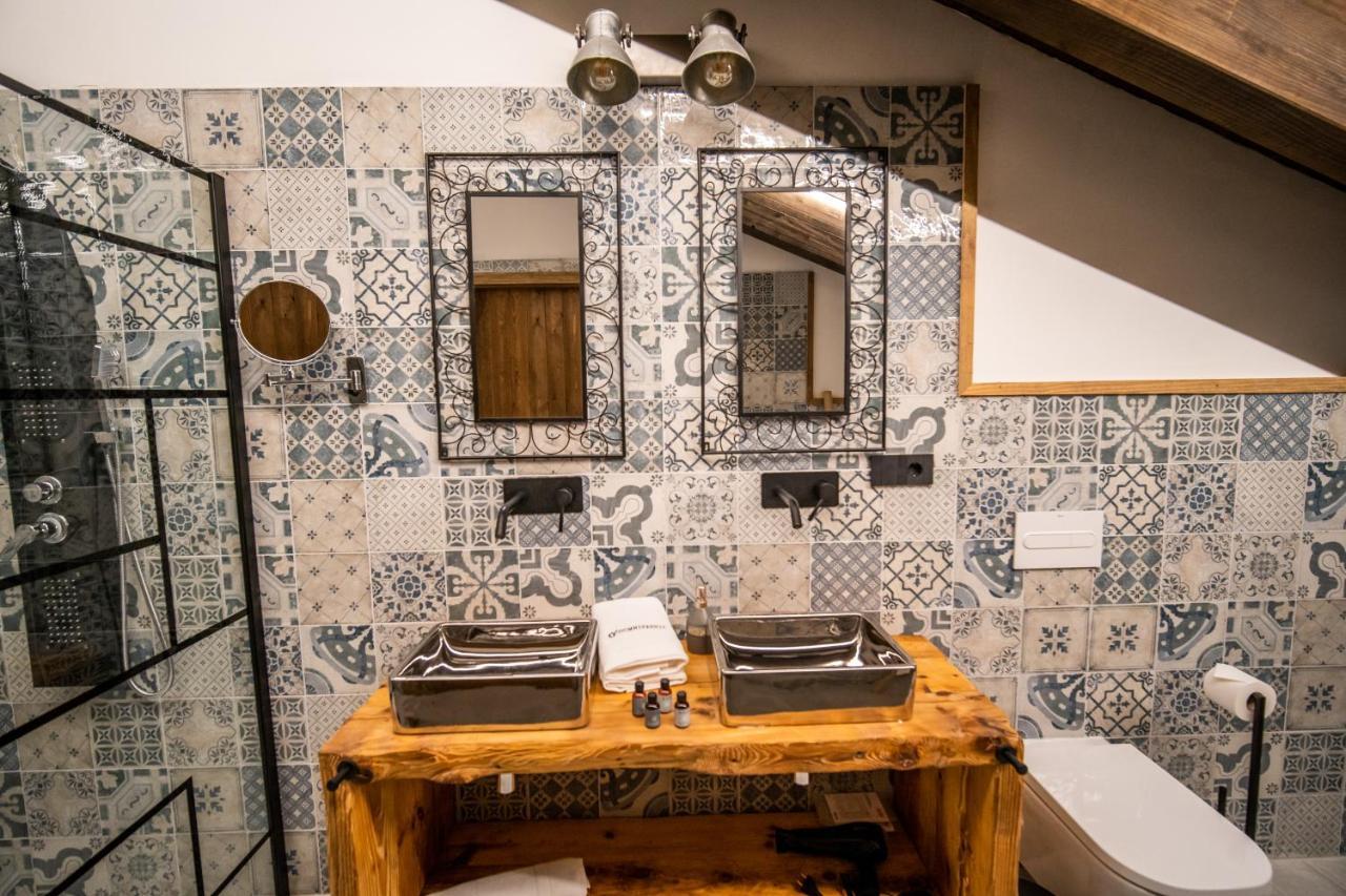 Hotel Somnifabrik Valderrobres Bagian luar foto