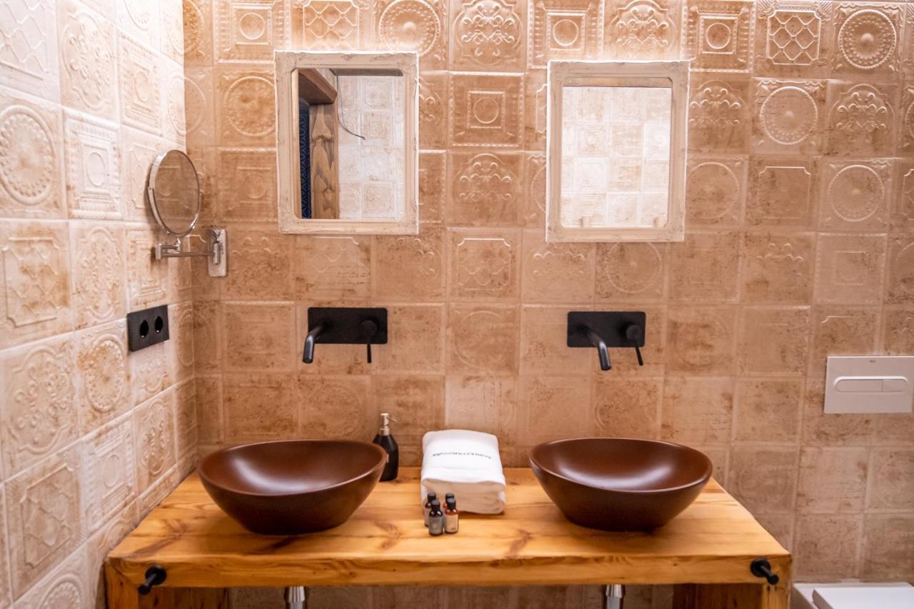 Hotel Somnifabrik Valderrobres Bagian luar foto