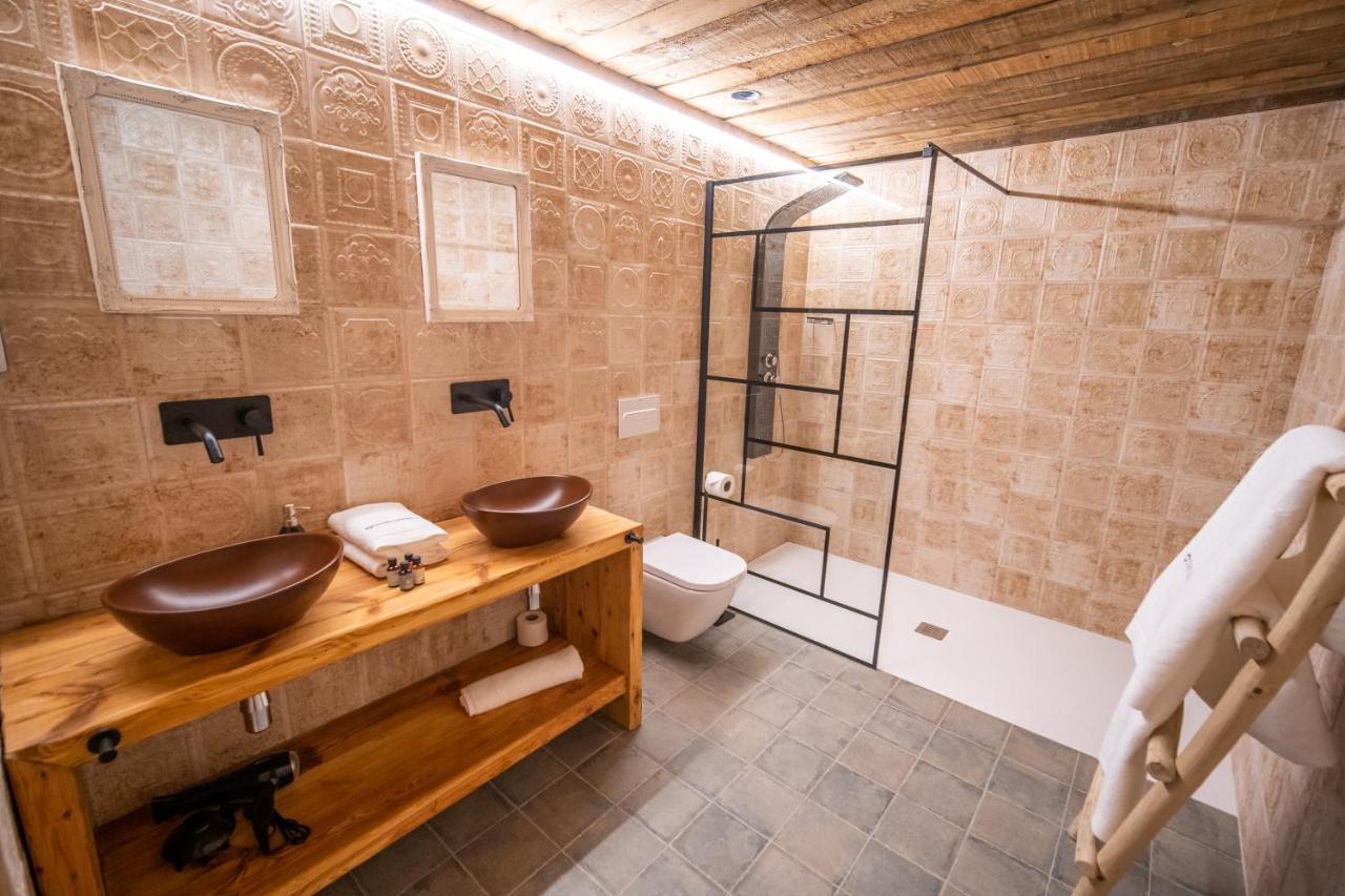 Hotel Somnifabrik Valderrobres Bagian luar foto