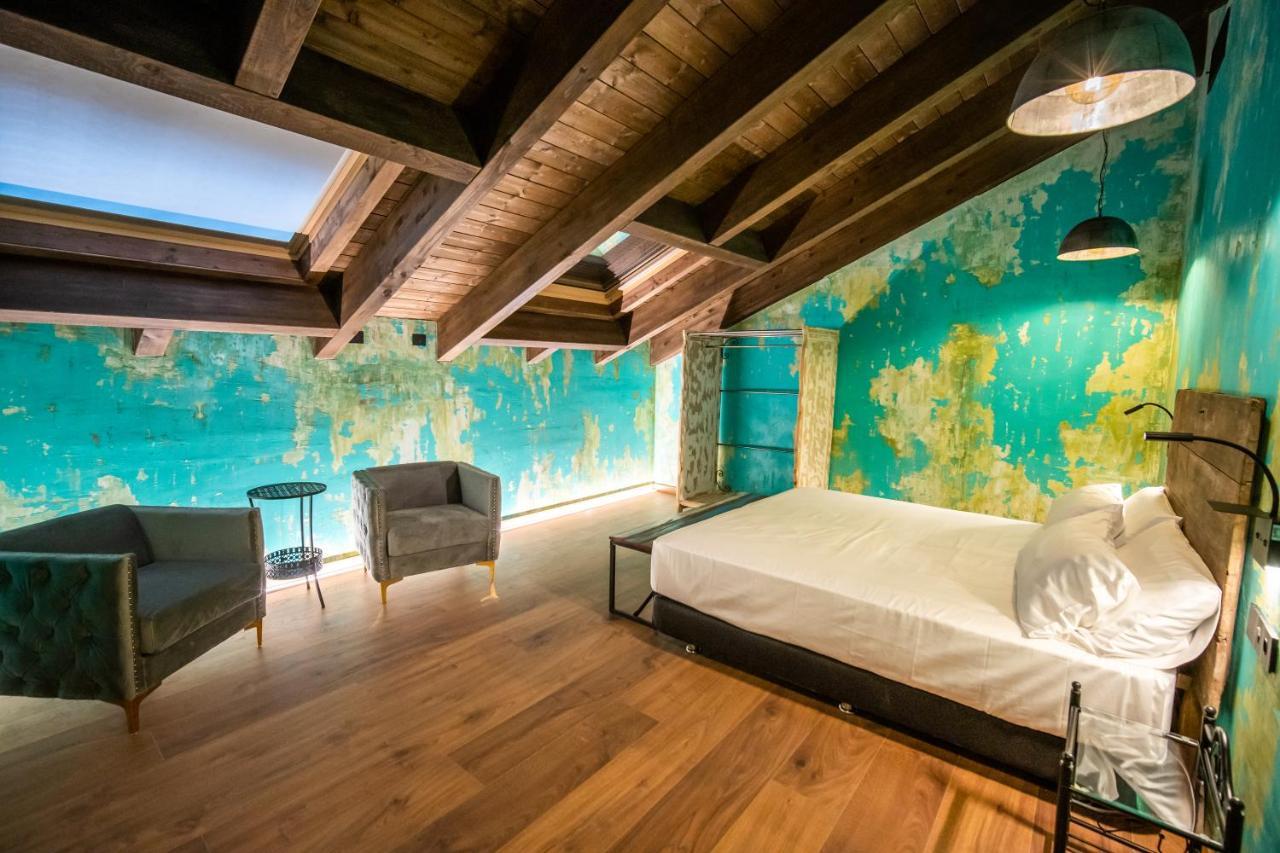 Hotel Somnifabrik Valderrobres Bagian luar foto