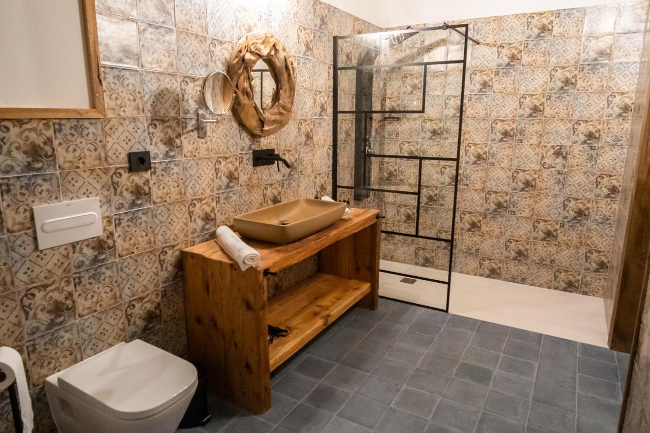 Hotel Somnifabrik Valderrobres Bagian luar foto