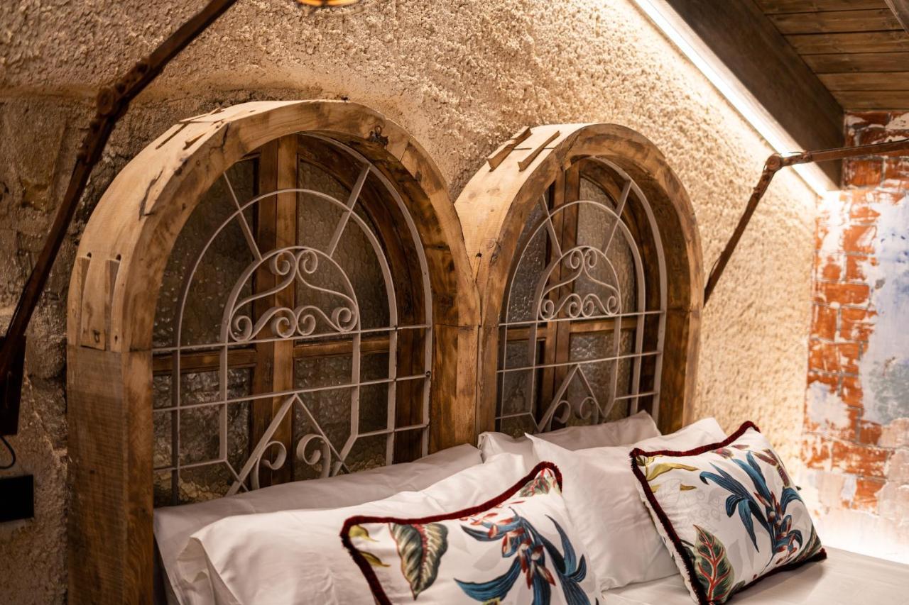 Hotel Somnifabrik Valderrobres Bagian luar foto