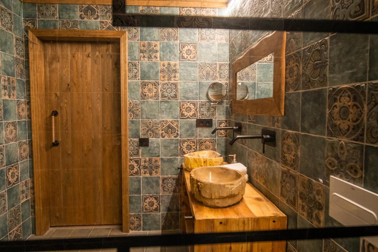 Hotel Somnifabrik Valderrobres Bagian luar foto